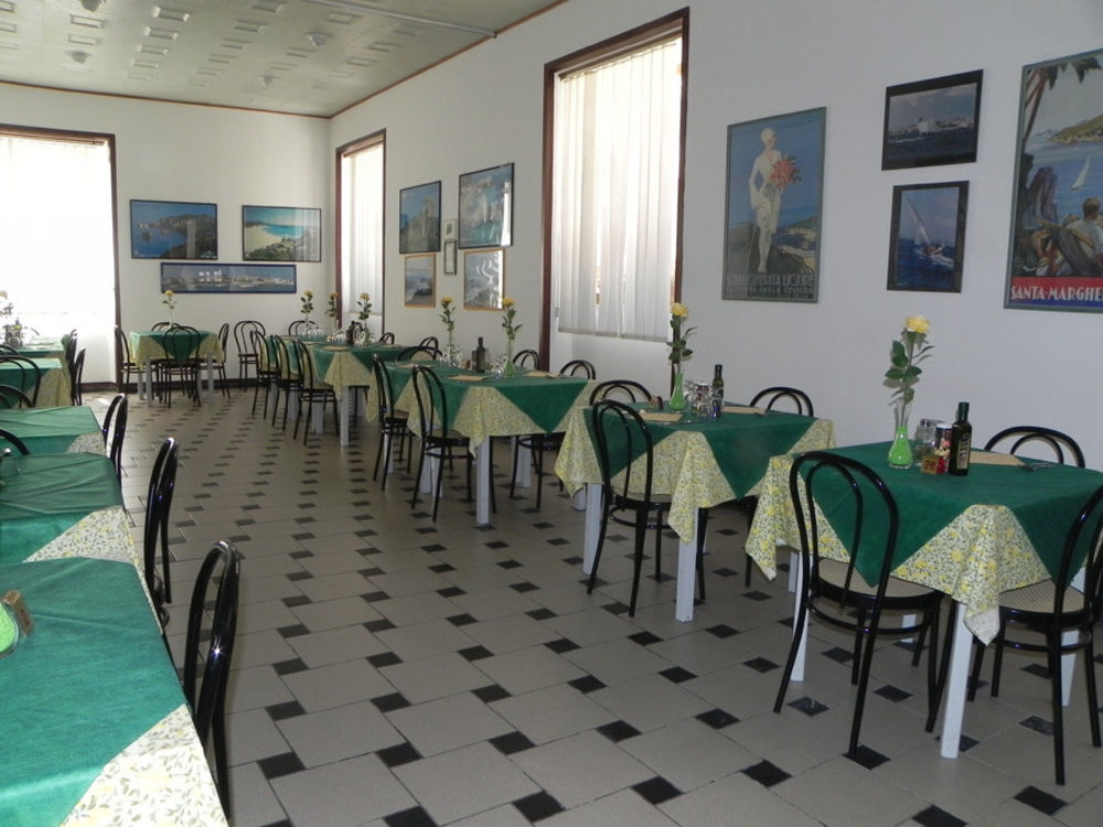 Hotel Fjby Calasetta Exteriér fotografie